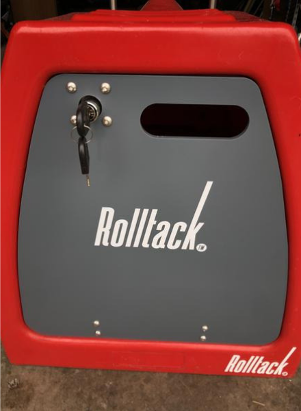 Lockable Door